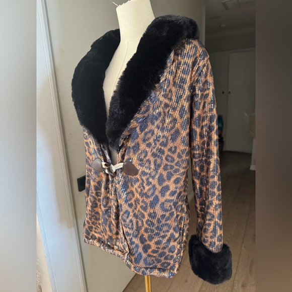 NWT | Merigold Kiss | Sequin Leopard Fur Jacket | Sz S - Picture 5 of 7